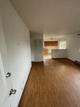 4722 SE 83rd Ave in Portland, OR - Building Photo - Building Photo