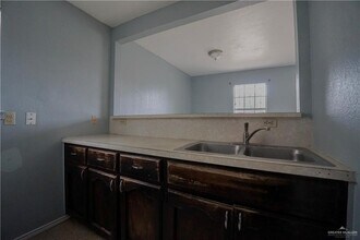 10 Carlotta St in Mission, TX - Building Photo - Building Photo