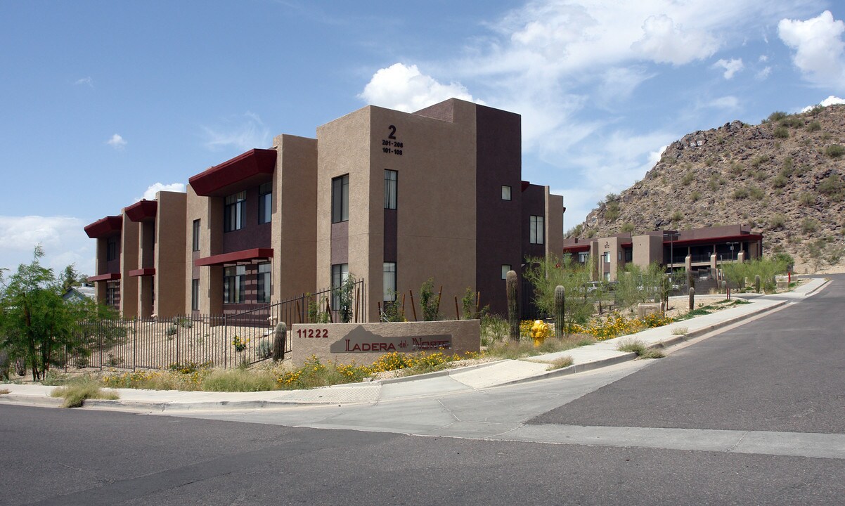 Ladera Del Norte in Phoenix, AZ - Foto de edificio