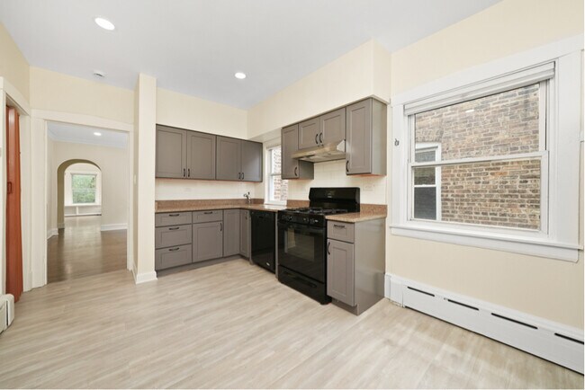 639 Elgin Ave in Forest Park, IL - Building Photo - Building Photo