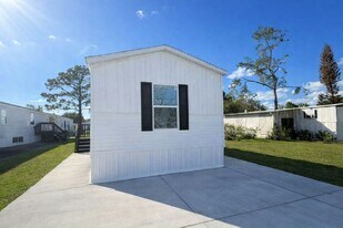 1724 Jolly Ave in Apopka, FL - Building Photo