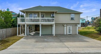 4030 Walker Dr in Corpus Christi, TX - Building Photo