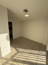 821 SW 2nd St in Miami, FL - Foto de edificio - Building Photo