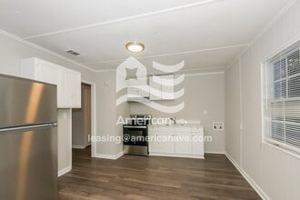 129 Royal Ct in Lagrange, GA - Building Photo - Building Photo