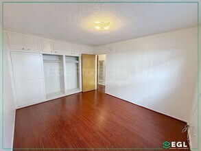 1755 N Kenmore Ave in Los Angeles, CA - Building Photo - Building Photo