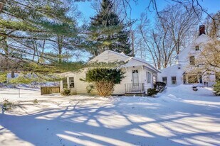 59 Furnace Rd in Chester, NJ - Building Photo