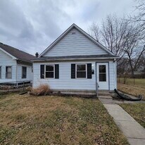 257 S Temple Ave in Indianapolis, IN - Building Photo