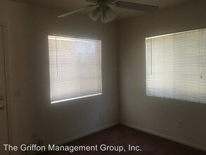 822 Elm Ave in Beaumont, CA - Building Photo - Building Photo