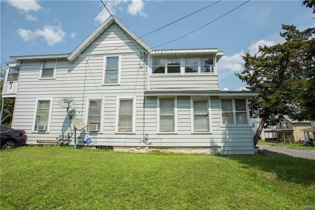 128 Gere Ave in Syracuse, NY - Building Photo - Building Photo