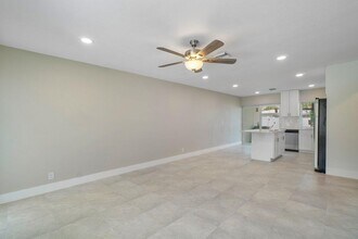 245 SW 6th St in Boca Raton, FL - Building Photo - Building Photo