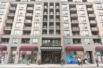 University Plaza in Toronto, ON - Building Photo - Building Photo