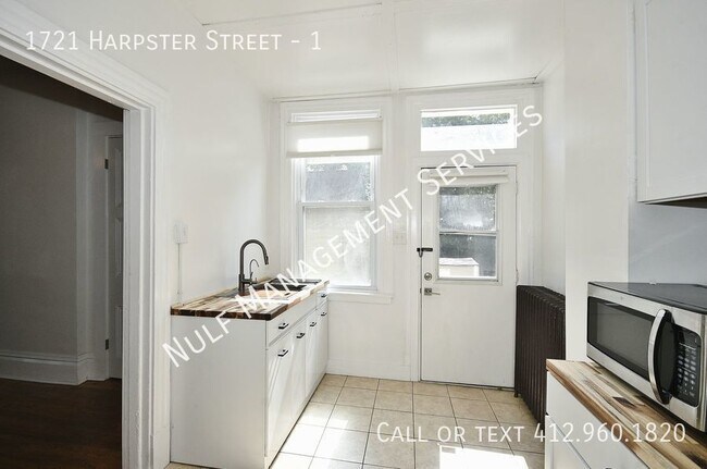1721 Harpster St in Pittsburgh, PA - Building Photo - Building Photo