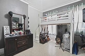 1687 Grove St in Ridgewood, NY - Building Photo - Interior Photo