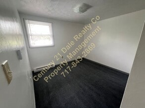3086 Staunton Ave in Dover, PA - Building Photo - Building Photo