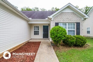 269 Neal Ave in Smyrna, TN - Building Photo