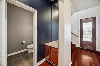 16027 Powder Springs Ln in Houston, TX - Building Photo - Building Photo