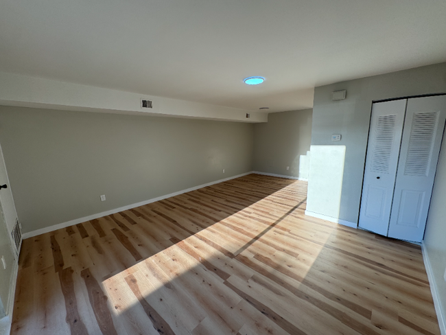property at 2727 Rhawn St