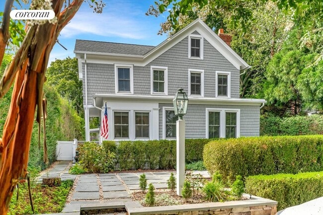 property at 255 N Main St