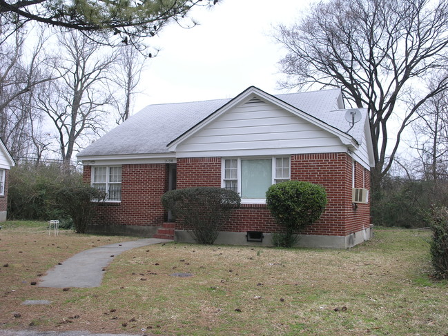 Henry Circle Duplexes