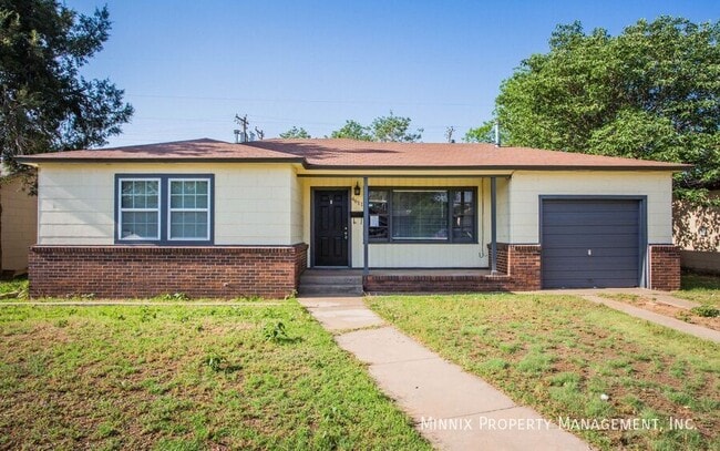 4611 33rd St in Lubbock, TX - Building Photo - Building Photo