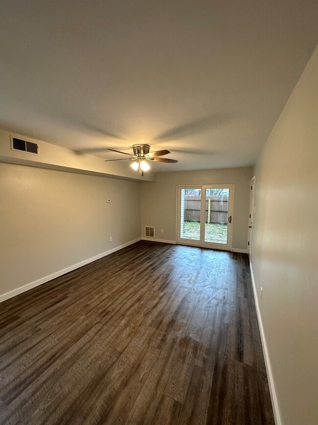 32 Lancaster Est, Unit 32 Lancaster Estates in Mount Joy, PA - Building Photo - Building Photo