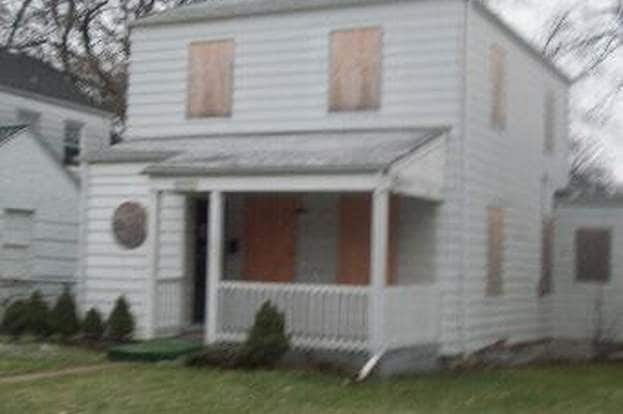 property at 12751 S Wallace St