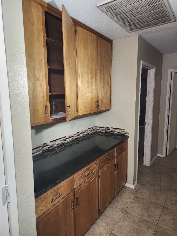 855 S T St in Tulare, CA - Building Photo - Building Photo