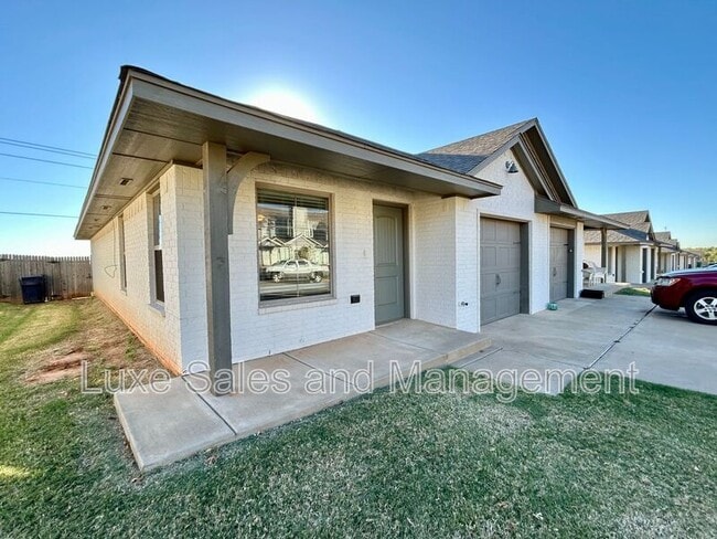 11508 N Lincoln Blvd in Oklahoma City, OK - Building Photo - Building Photo