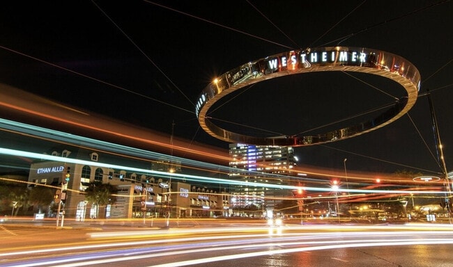 2626 Sage Rd in Houston, TX - Building Photo - Building Photo