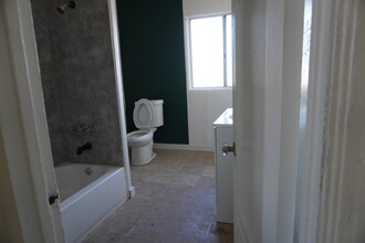1418 S Gaffey St in San Pedro, CA - Building Photo - Building Photo