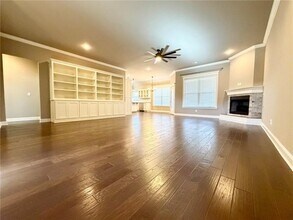 1309 W Gum St in Rogers, AR - Building Photo - Building Photo