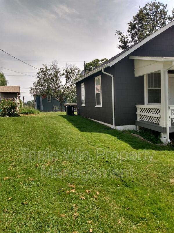 830 Warne St in Festus, MO - Building Photo - Building Photo