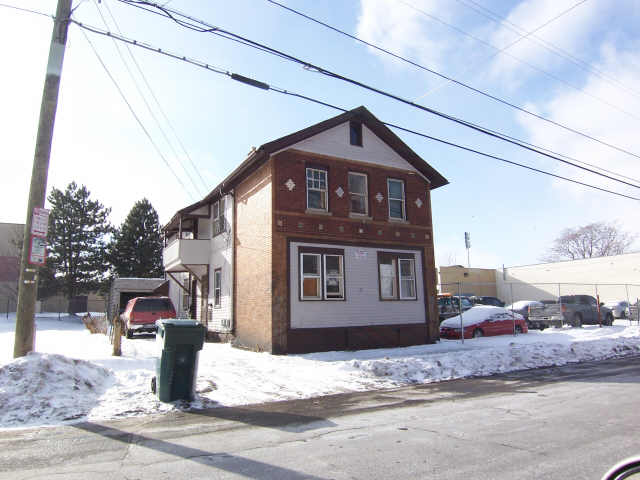 51 Saratoga Ave in Rochester, NY - Building Photo