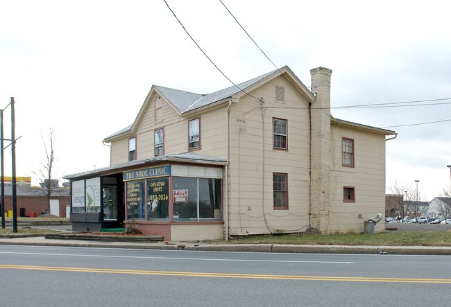 5 Westminster Rd in Reisterstown, MD - Building Photo - Building Photo