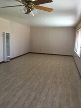 1020 Fourier Dr, Unit Upstairs in San Jose, CA - Foto de edificio - Building Photo