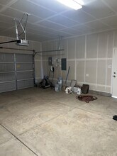 634 Wood Crest Ave in Madera, CA - Building Photo - Building Photo