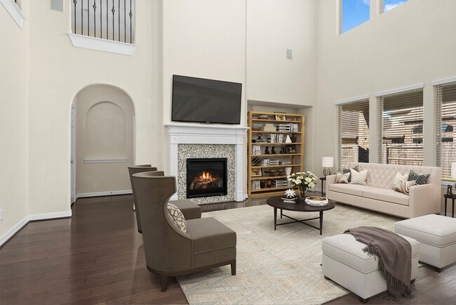 12601 Floral Park Ln