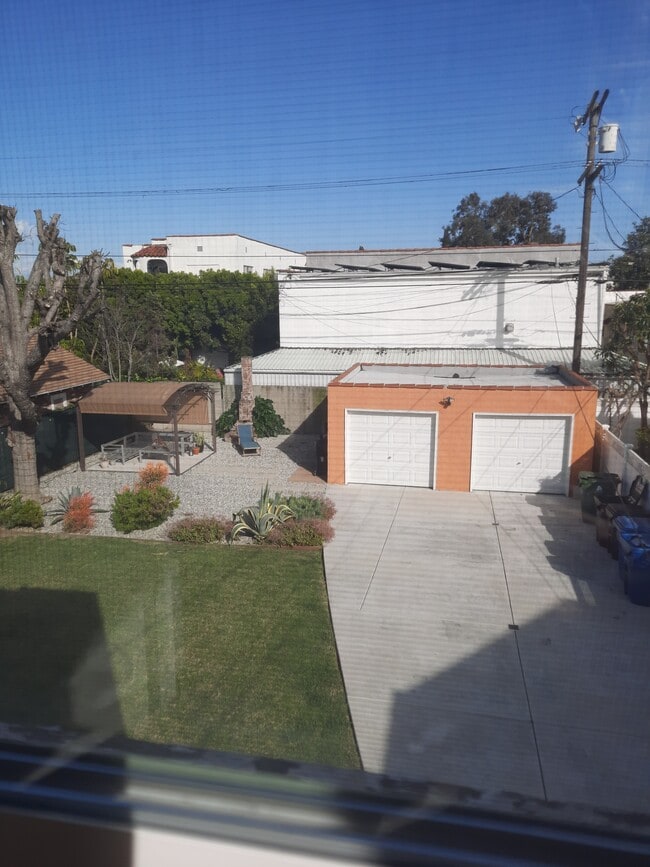 1216 Keniston Ave, Unit 1216 Keniston in Los Angeles, CA - Building Photo - Building Photo