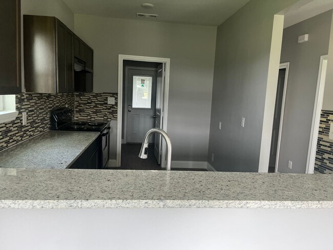 3005 Arapaho Rd in Commerce, TX - Building Photo - Building Photo