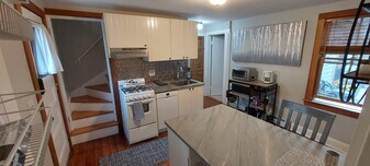 91 Johnson St, Unit #2 in Boston, MA - Building Photo