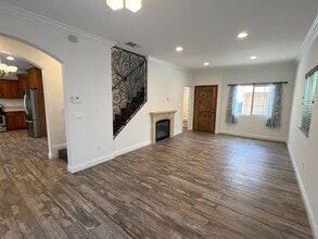 9108 Florence Ave in Downey, CA - Building Photo - Building Photo