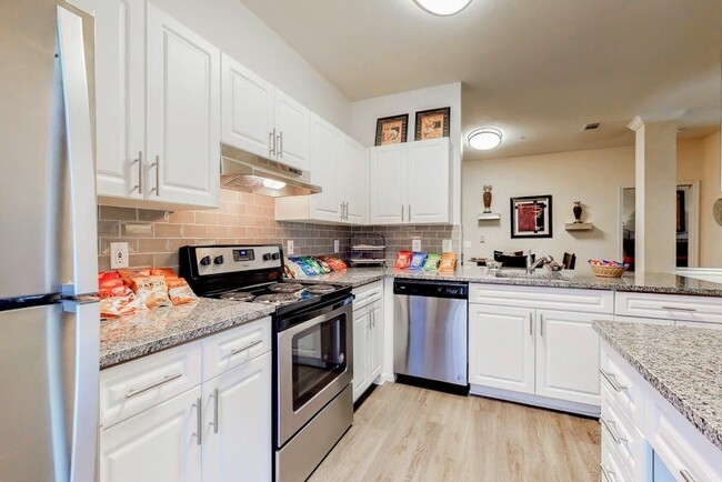 Wynfield Park Apartments in College Park, MD - Foto de edificio - Building Photo