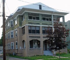roosvelt properties in Endicott, NY - Building Photo