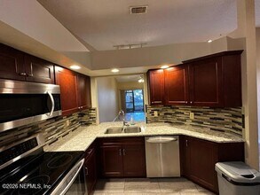 3089 Falconer Dr in Jacksonville, FL - Building Photo - Building Photo