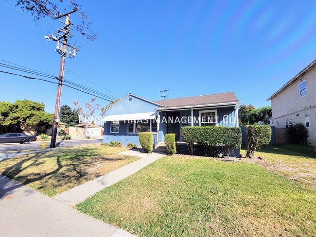 5248 Pearce Ave in Lakewood, CA - Building Photo - Building Photo