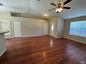 6854 Sage Brush Ln in Milton, FL - Building Photo - Building Photo