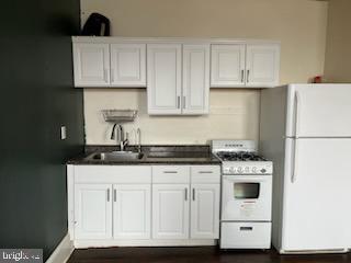 2600 Ann St in Philadelphia, PA - Building Photo