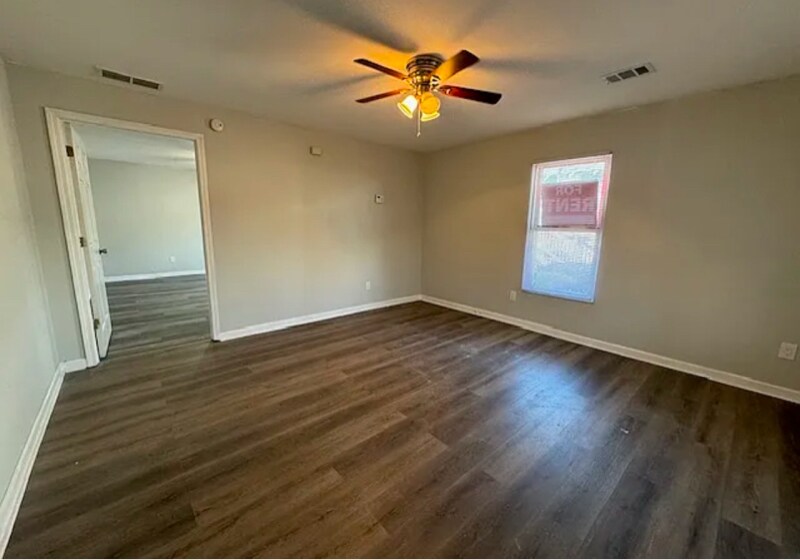 158 Electric Ave NW in Atlanta, GA - Building Photo