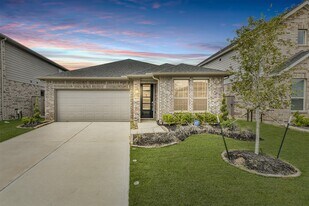 9123 Eskesen Dr in Cypress, TX - Building Photo
