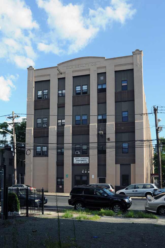 Aspen-Hamilton in Paterson, NJ - Building Photo - Building Photo